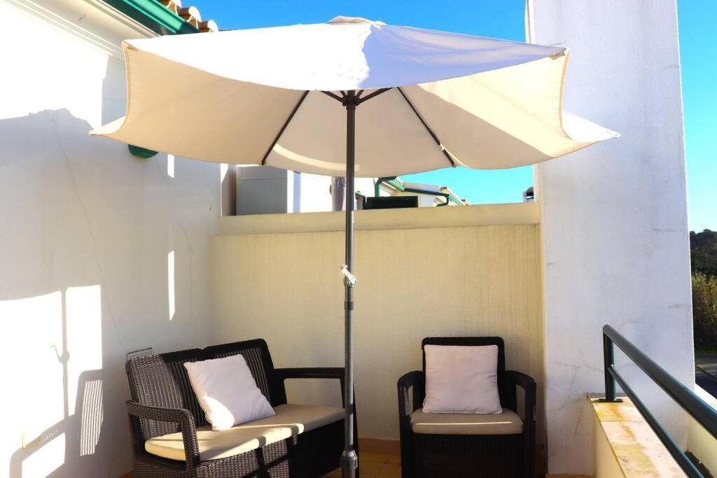 Sea Breeze House Ericeira - Ribeira Dilhas Beach Buitenkant foto