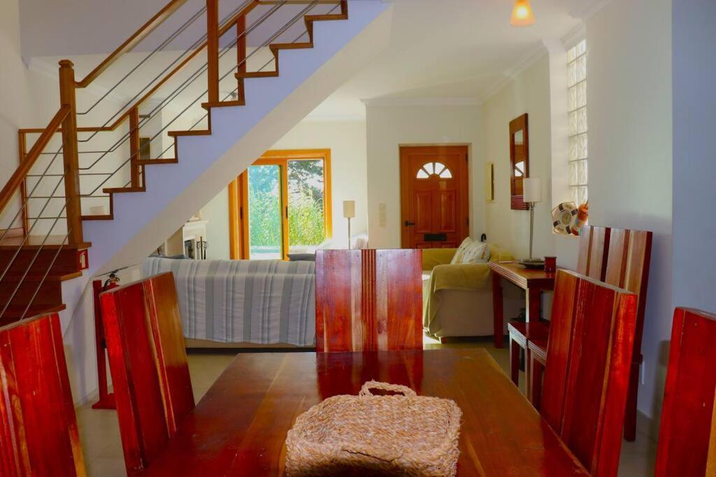 Sea Breeze House Ericeira - Ribeira Dilhas Beach Buitenkant foto