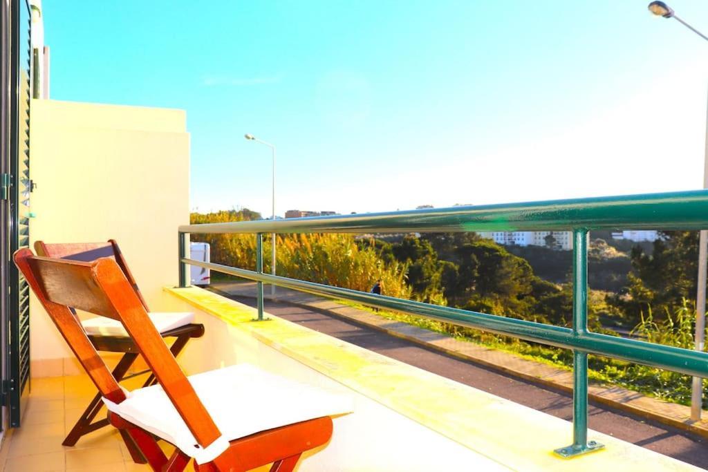 Sea Breeze House Ericeira - Ribeira Dilhas Beach Buitenkant foto